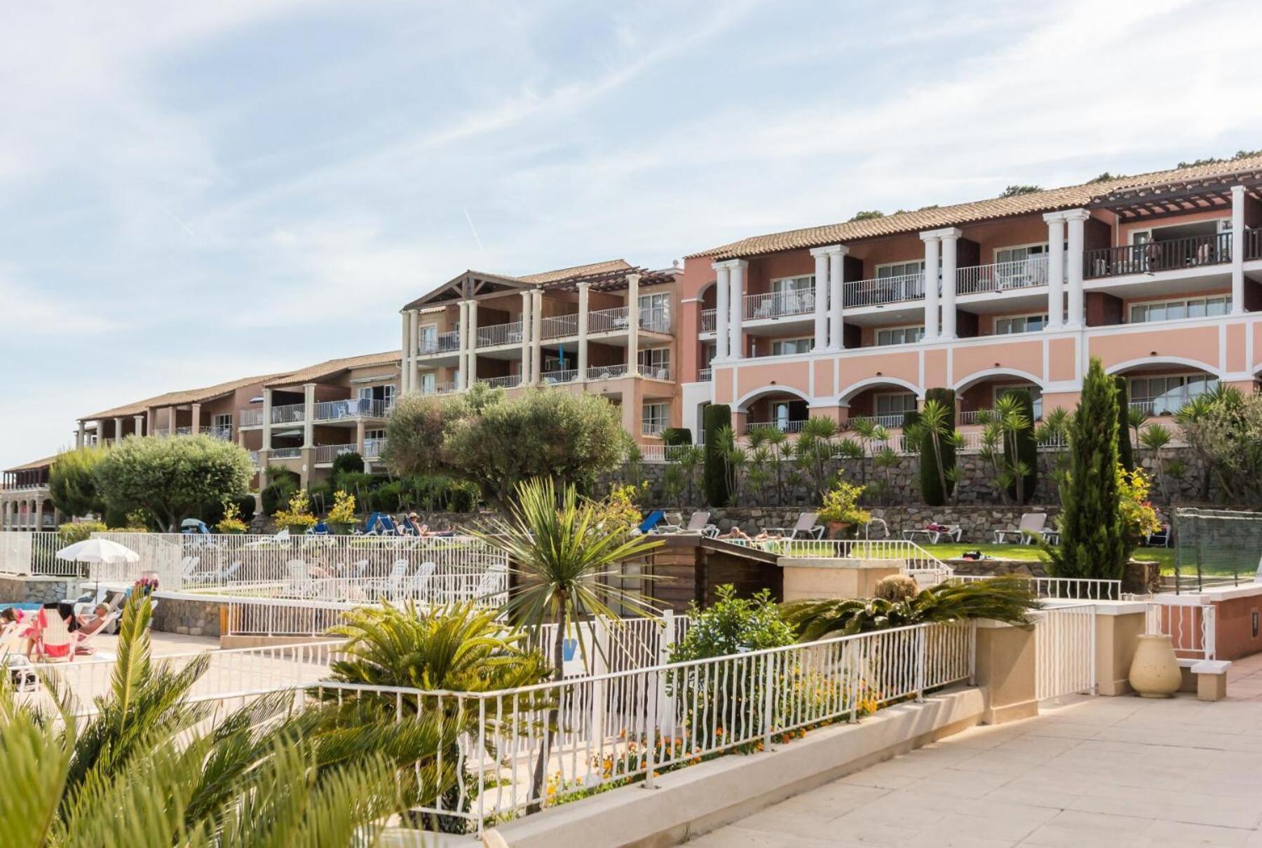 Saint-Raphaël Residence Le Hameau De Cap Esterel - Maeva Home - Appartement 2 Pieces 5 Personnes - Selection Mae-1109 מראה חיצוני תמונה